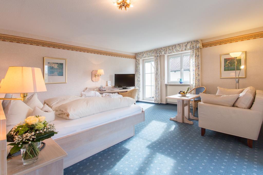 Hotel Bayernwinkel - Yoga & Ayurveda บาดวือริสโฮเฟิน ภายนอก รูปภาพ
