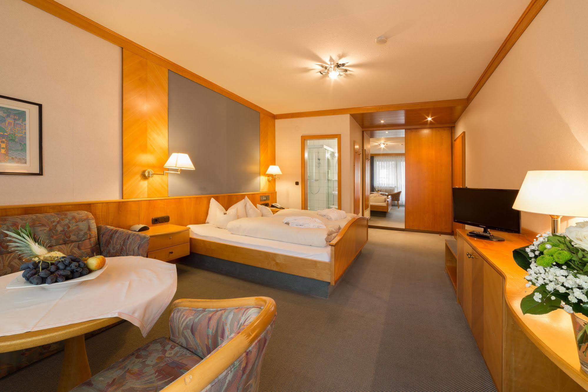 Hotel Bayernwinkel - Yoga & Ayurveda บาดวือริสโฮเฟิน ภายนอก รูปภาพ